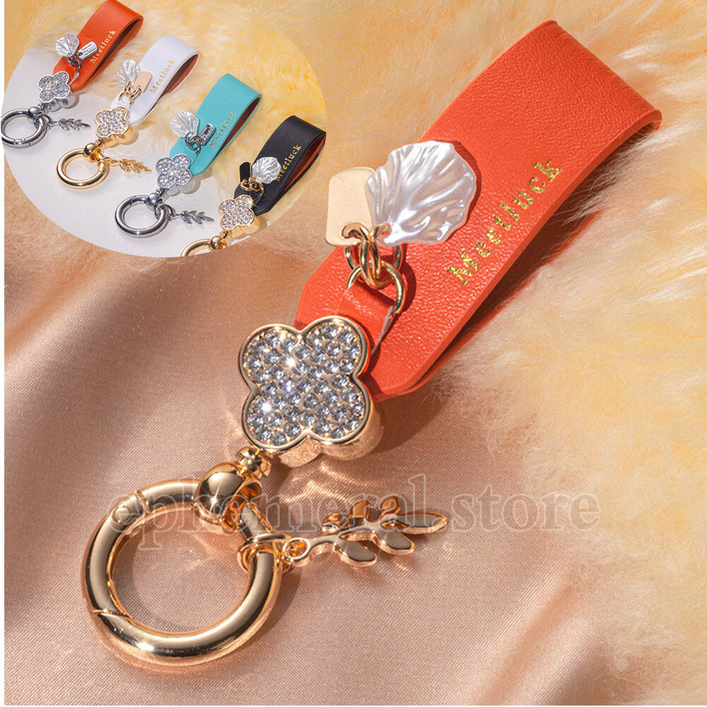 llavero para auto carro coche para hombre mujer Clover de metal y cuero Cute