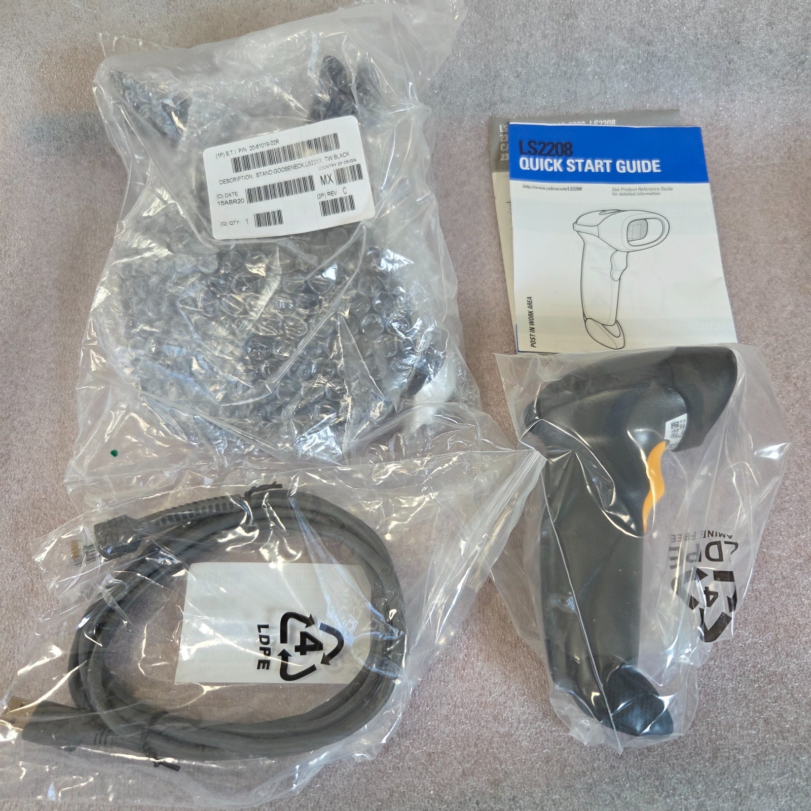 Zebra Symbol LS2208 Barcode Scanner Kit LS2208-SR20007R-NA USB Cable, Stand