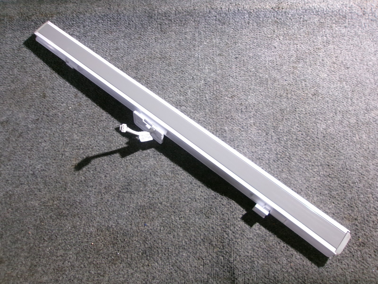 DA97-12684D SAMSUNG REFRIGERATOR DOOR MULLION - GRAY