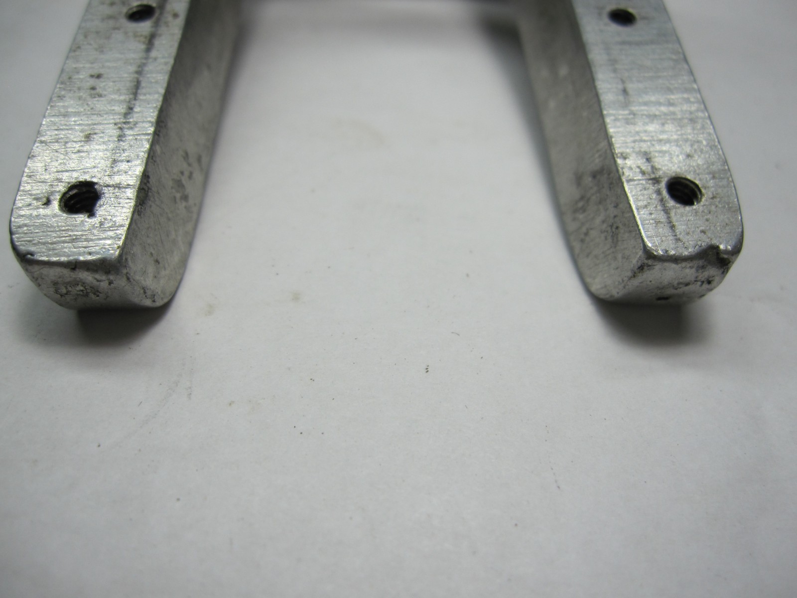 TATONE 4 CYCLE ENGINE MOUNT LENGTH 3 3/4" x 2 1/2" WIDTH ARMS !