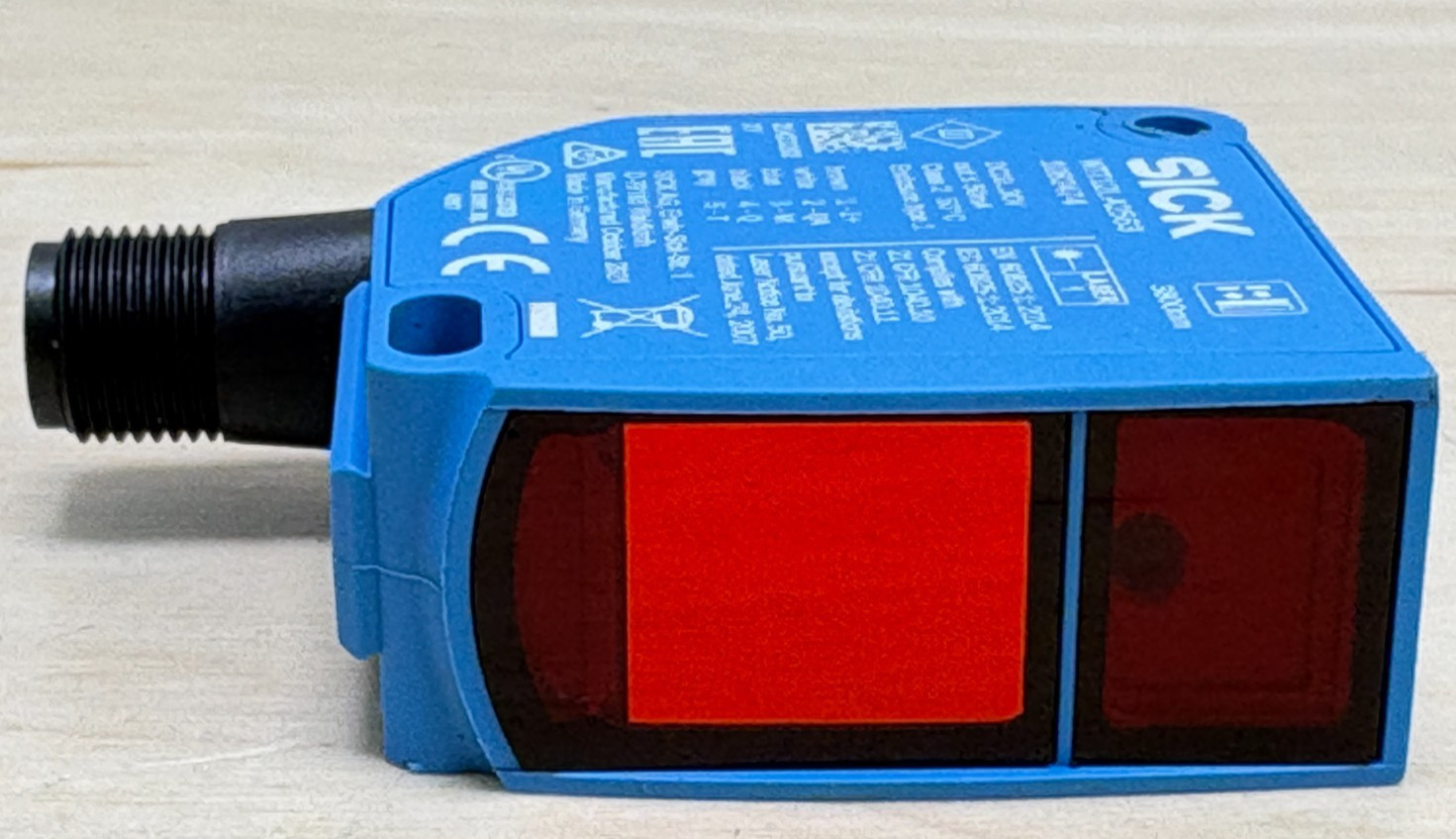 Sick WTT12L-A2563 PowerProx Laser Sensor, NPN / PNP, 1082474