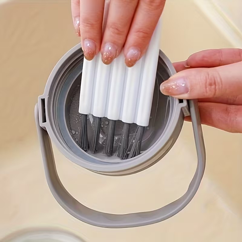 Multifunctional Computer Cleaning Kit – Keyboard & Electronics - pack of 3
