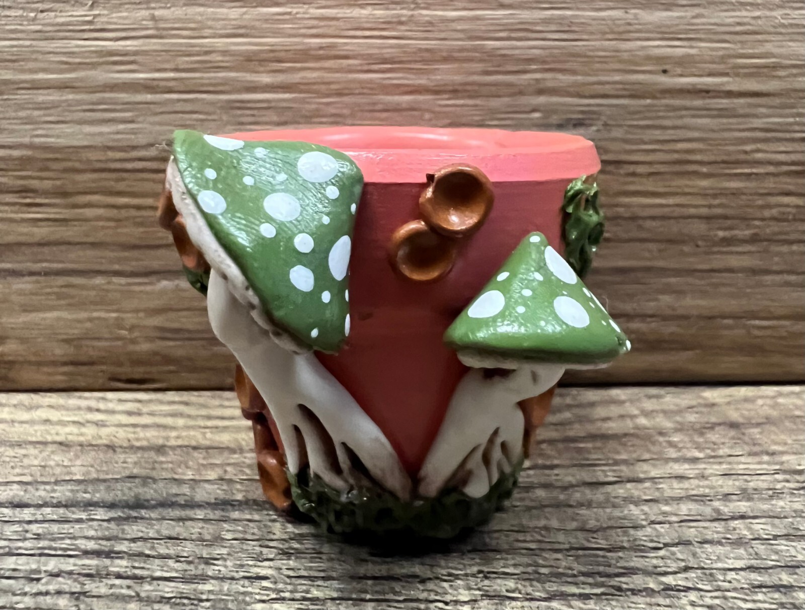 Red Garden Pot With Handmade Hand-painted Clay Green Mushroom Decor 2" x 1.5"