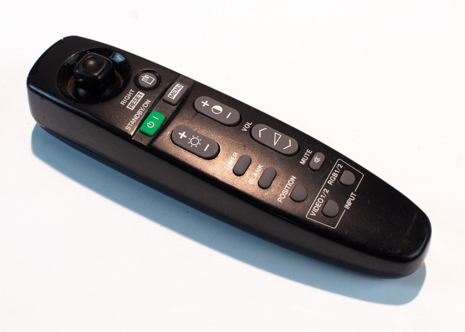 Hitachi CP-S830 Projector Power Up