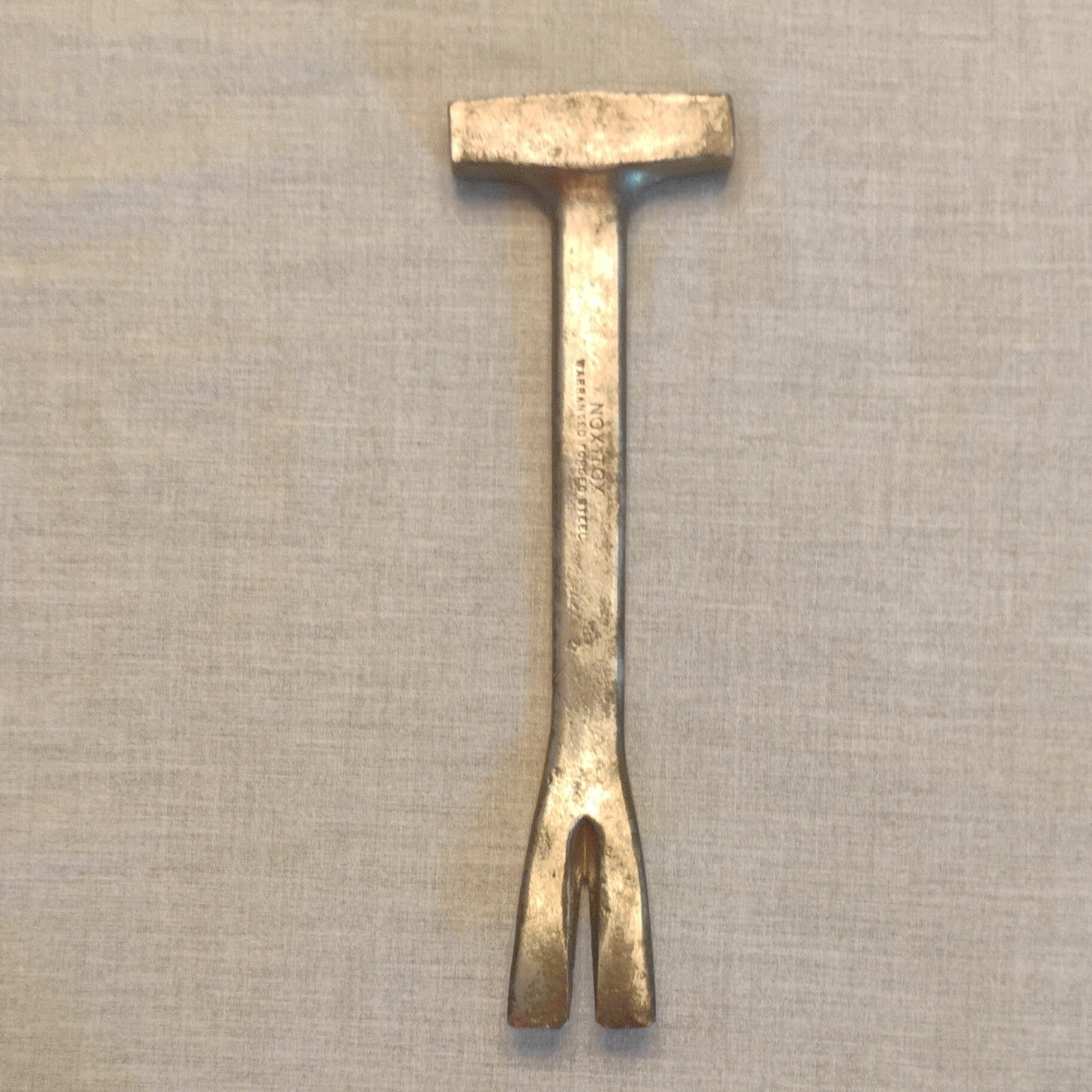 Bridgeport NOXTOX Forged Steel Nail Puller Silver 8in Single Piece Tool