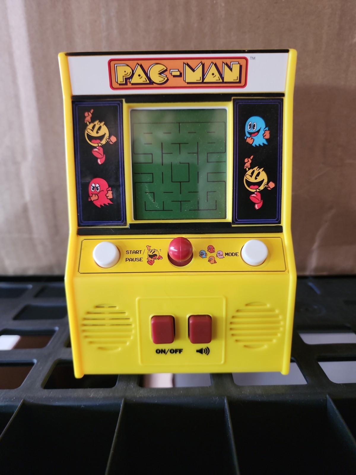 Pac-Man Mini Game Arcade Machine Handheld Classic Retro Tabletop