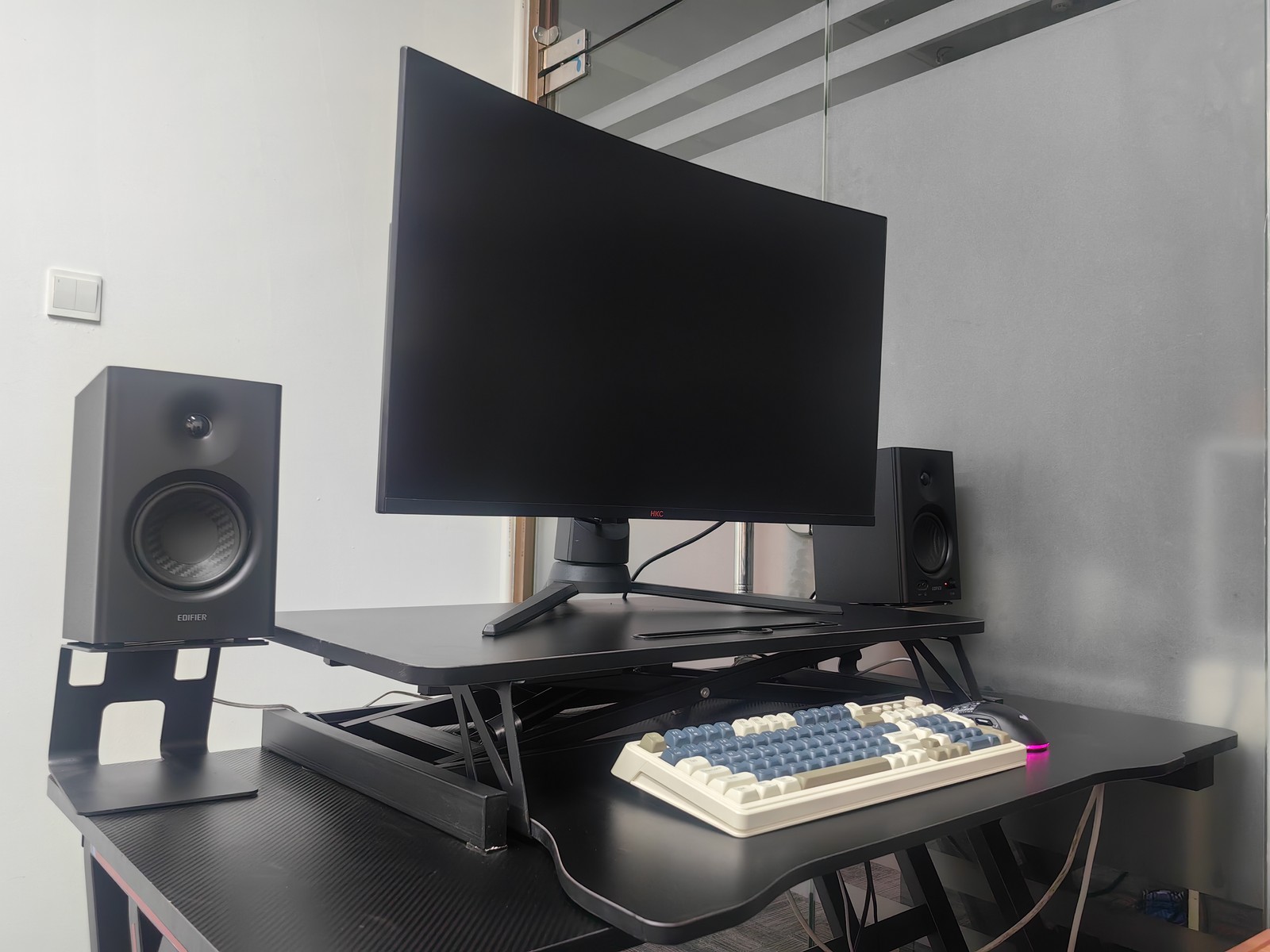 32 Inch Height Adjustable Sit Stand Desk Converter Riser Black
