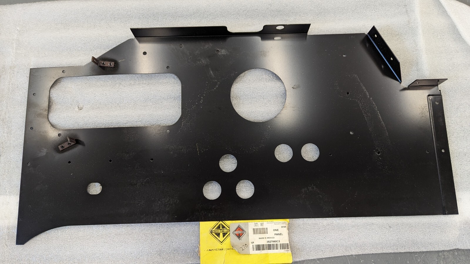 3527990C3 International RH Inner Cowl Panel Duct 5900i 9400 3513662C4 3527990C3E
