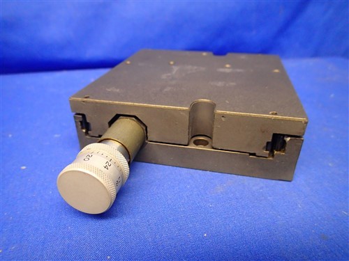 AEROTECH MODEL ATS 302 ADJUSTABLE STAGE NOS NEW OLD STOCK