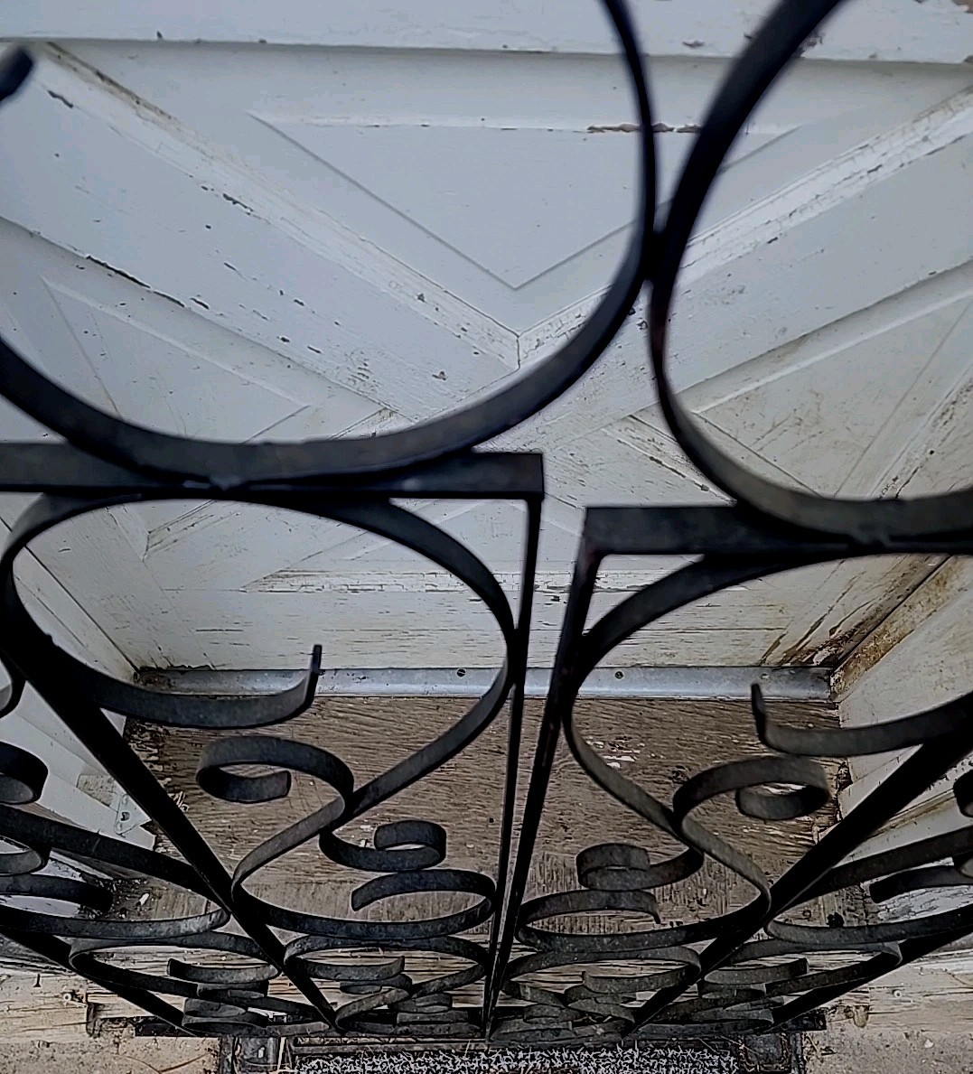 Vintage 1890s Wrought Iron Heart-shaped Design Swinging Doors For Entryways