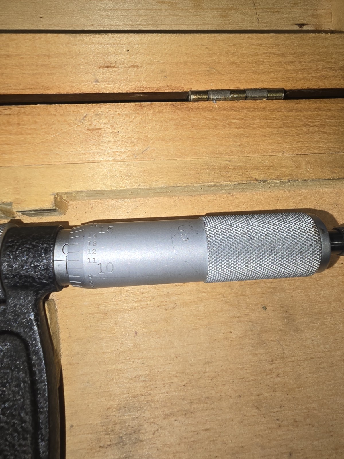 Starrett 224 Special Outside Micrometer 5"-9" RANGE, 2" TRAVEL THIMBLE