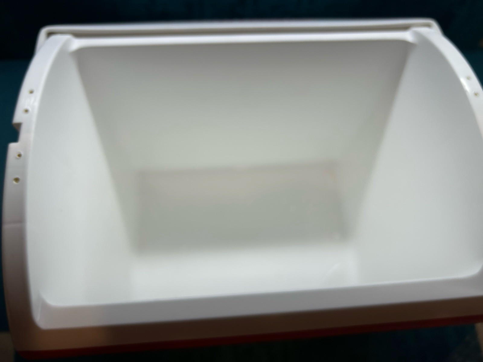 Igloo 7 qt. Playmate Pal Hard Plastic Cooler - Red/White - New