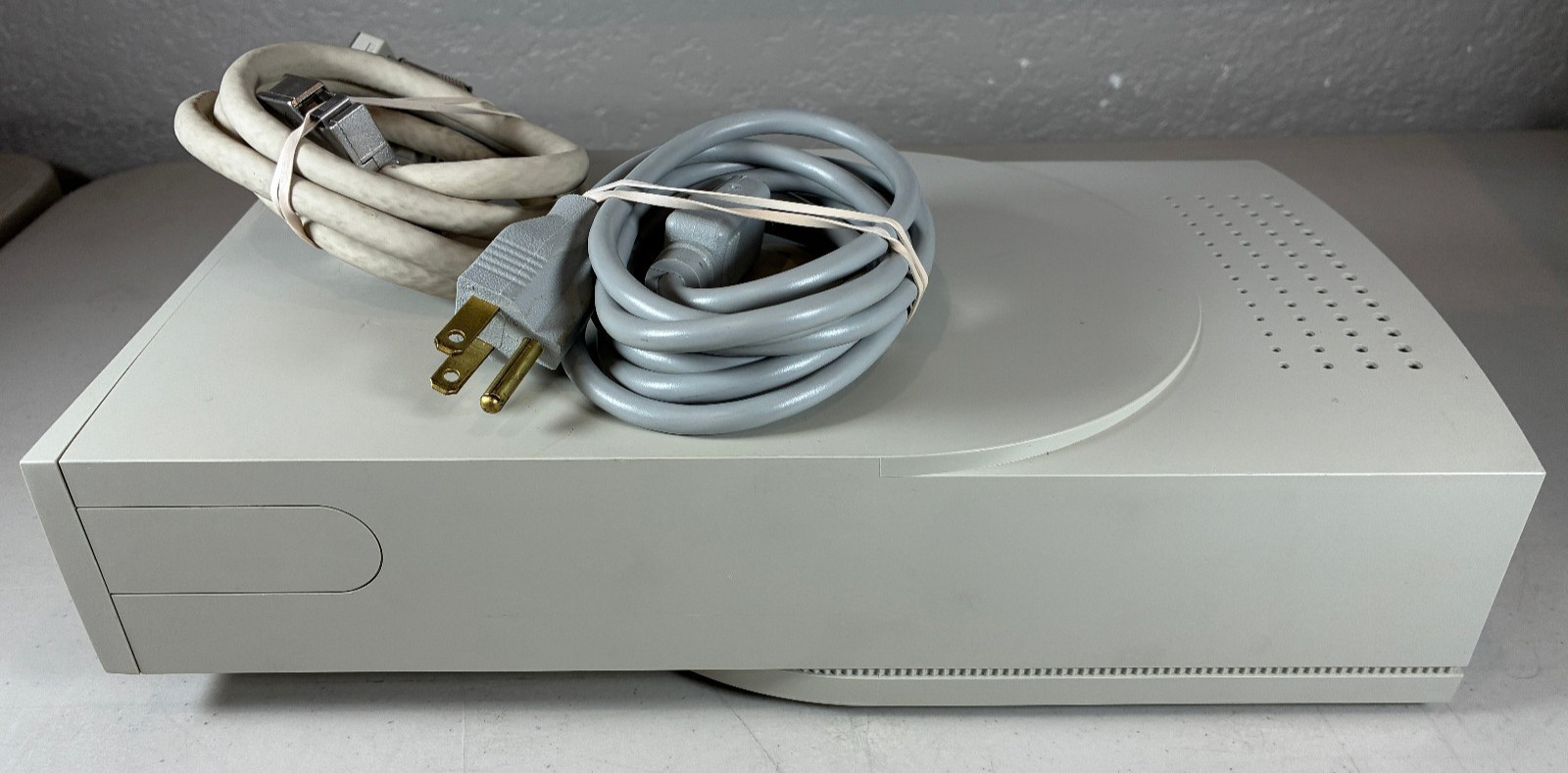 UNTESTED Powers On Vtg NEC CDR-300 Multispin 2V Mac CD-ROM External Hard Drive