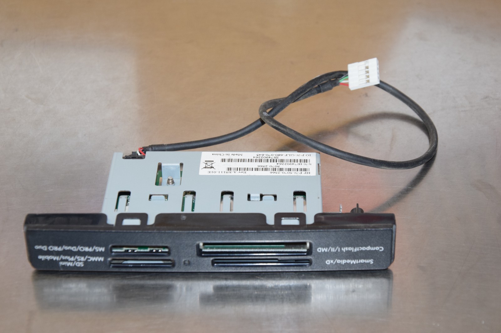 HP 5070-2566 Desktop Media Card Reader w/ Cable SD xD Compact Flash