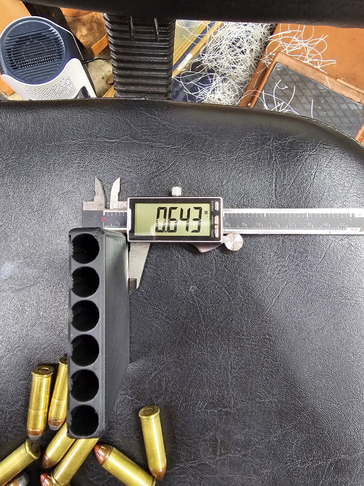 Holder For 44 MAG SHELLS EDC. Holds Twelve Extra 44 Shells In A Compact And...
