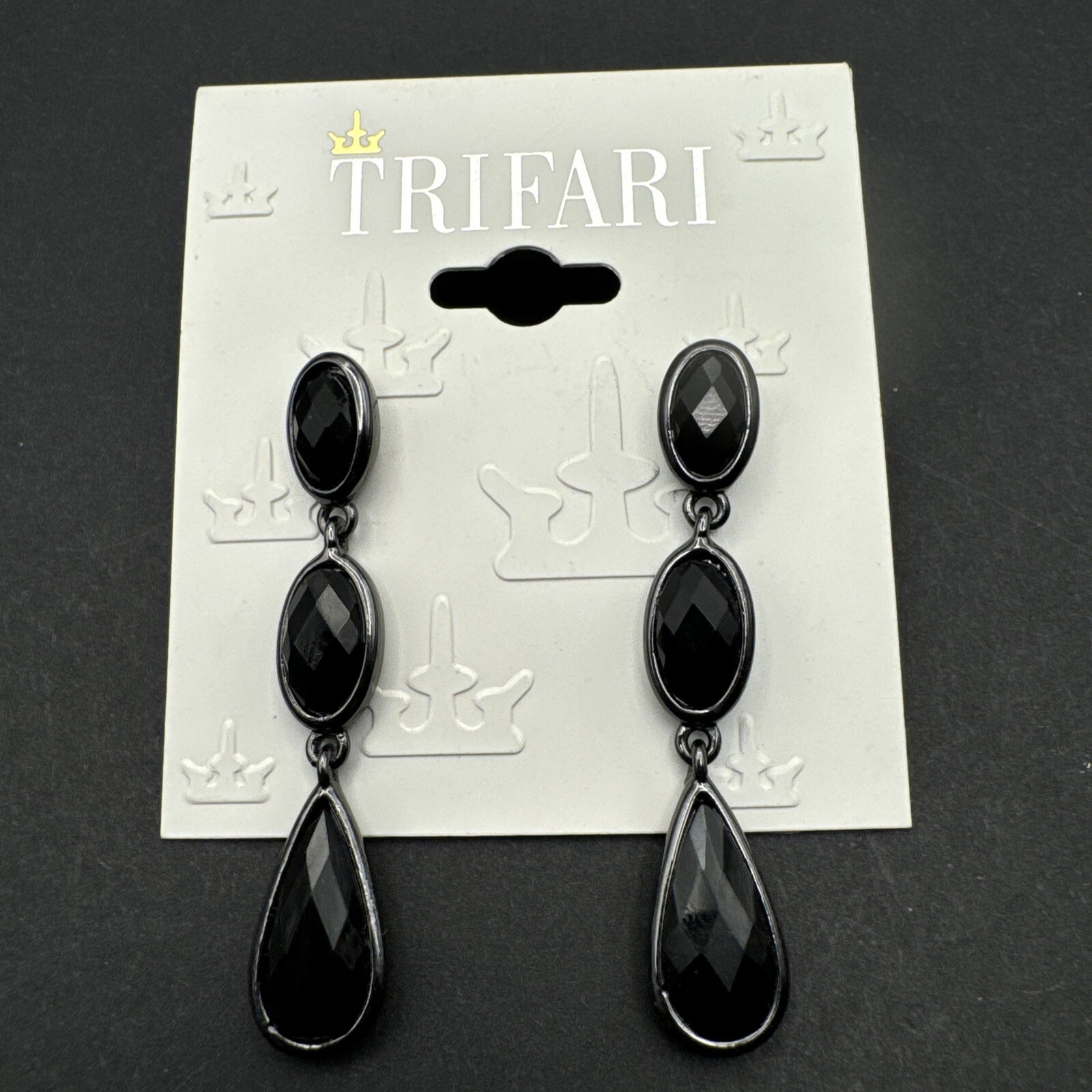 Stunning Trifari Black 2” Dangle Drop Earrings Surgical Steel BNWT!