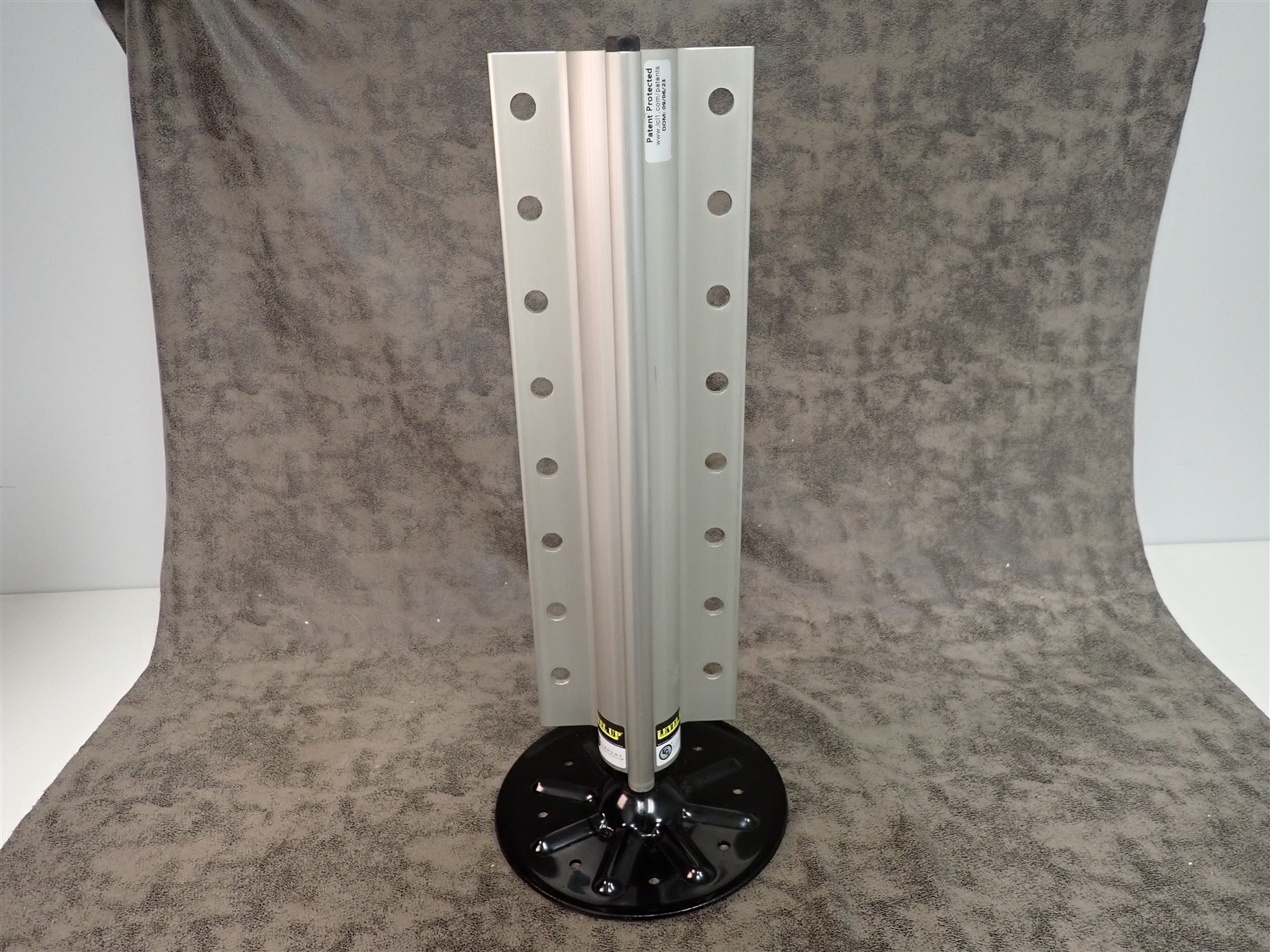 Lippert 3728923 Level-Up 8k Capacity 15" Stroke 2" Bore Hydraulic Jack