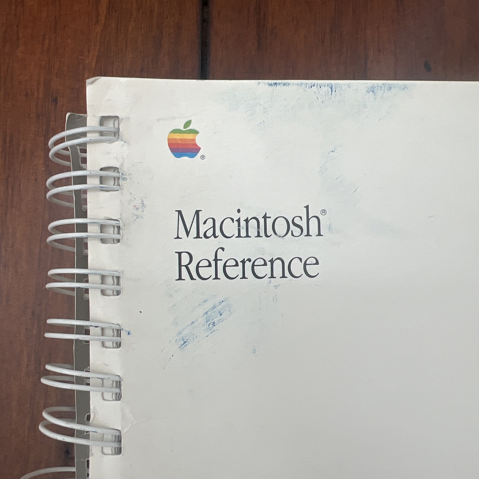 Macintosh Reference - Book of Operations and System Reference - 1990