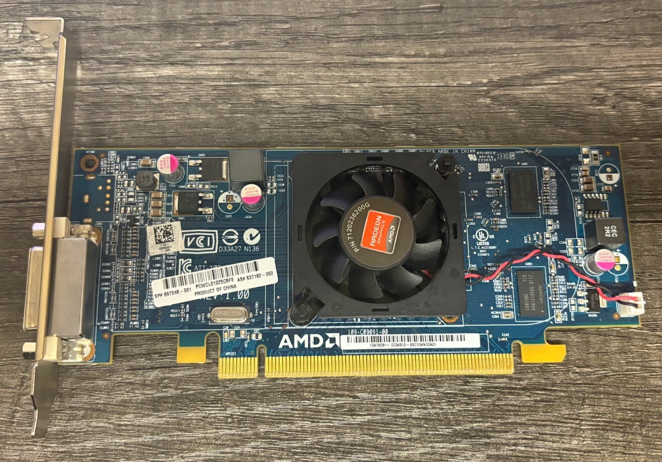 AMD 7120236200G Radeon Graphic PCIe Card 697246-001 637182-002 0236X5