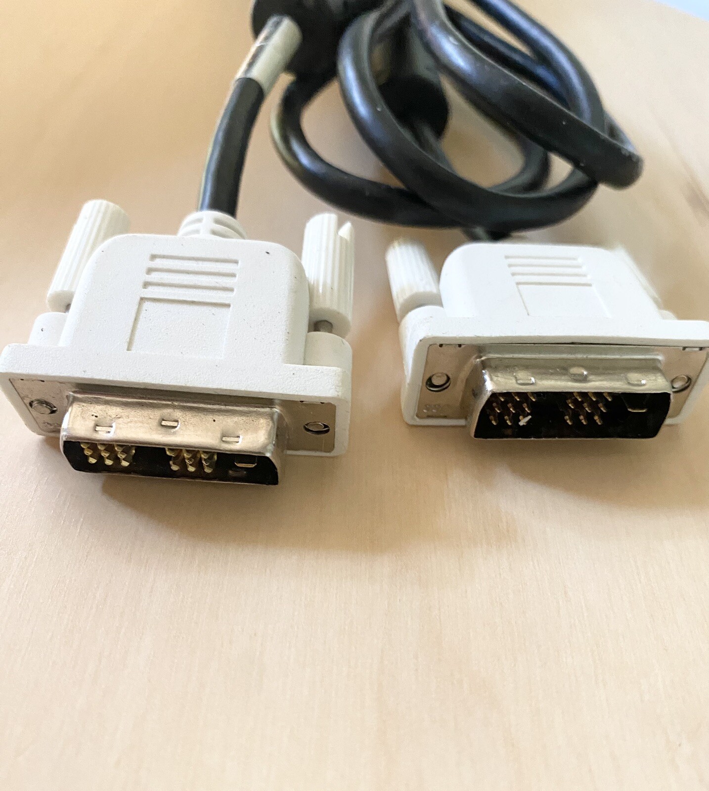 DVI to DVI Cable Male to Male PC Graphic LCD Monitor DVI-D Single Link 5 / 6 Ft