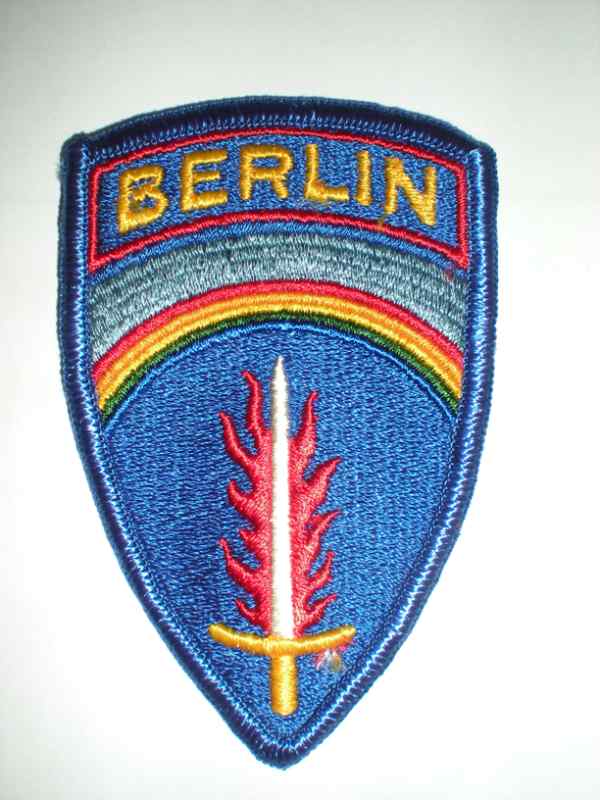 US ARMY EUROPE WITH BERLIN TAB PATCH - FULL COLOR