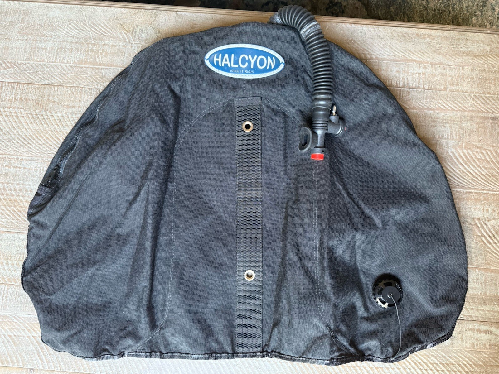 Halcyon Scuba Diving Double Wing with Inflator Hose