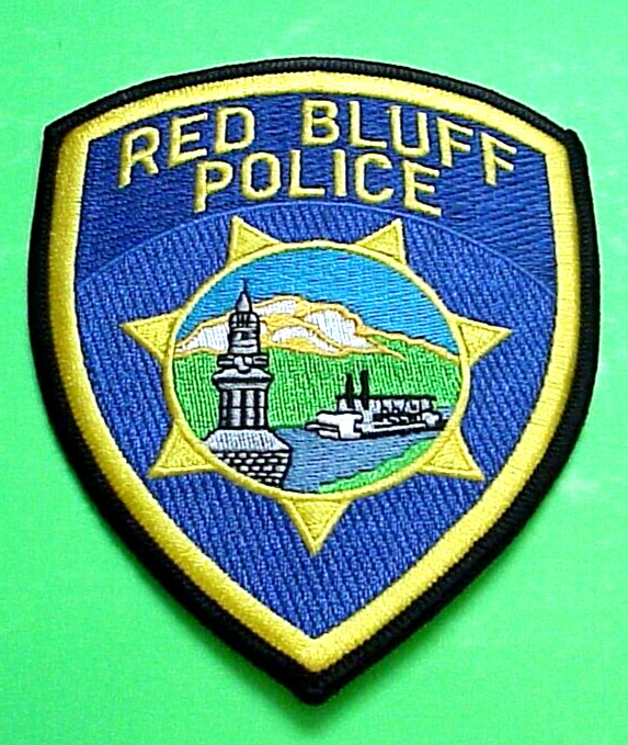 RED BLUFF  CALIFORNIA ( MISSING THE RED COLOR ON FRONT OF BOAT ) 5" POLICE PATCH