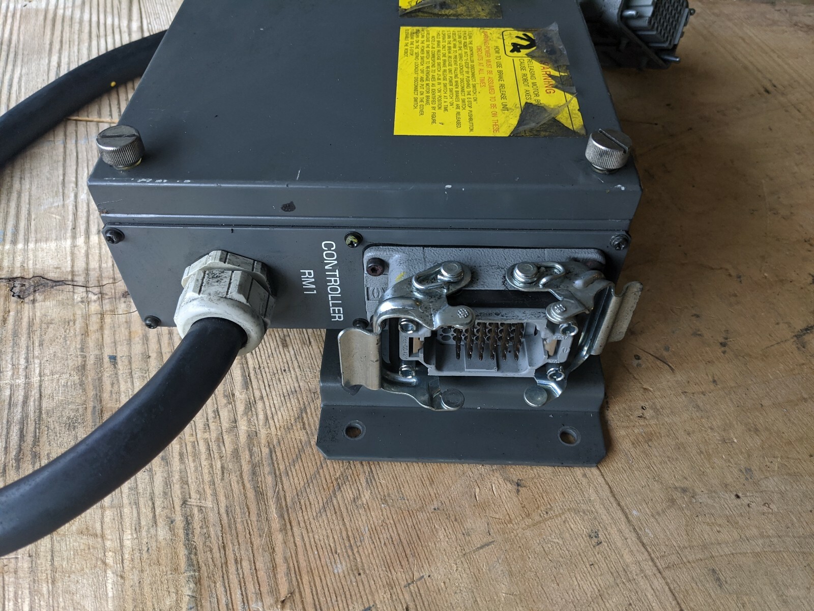 FANUC LTD A05B-2351-C201 Break Release Unit