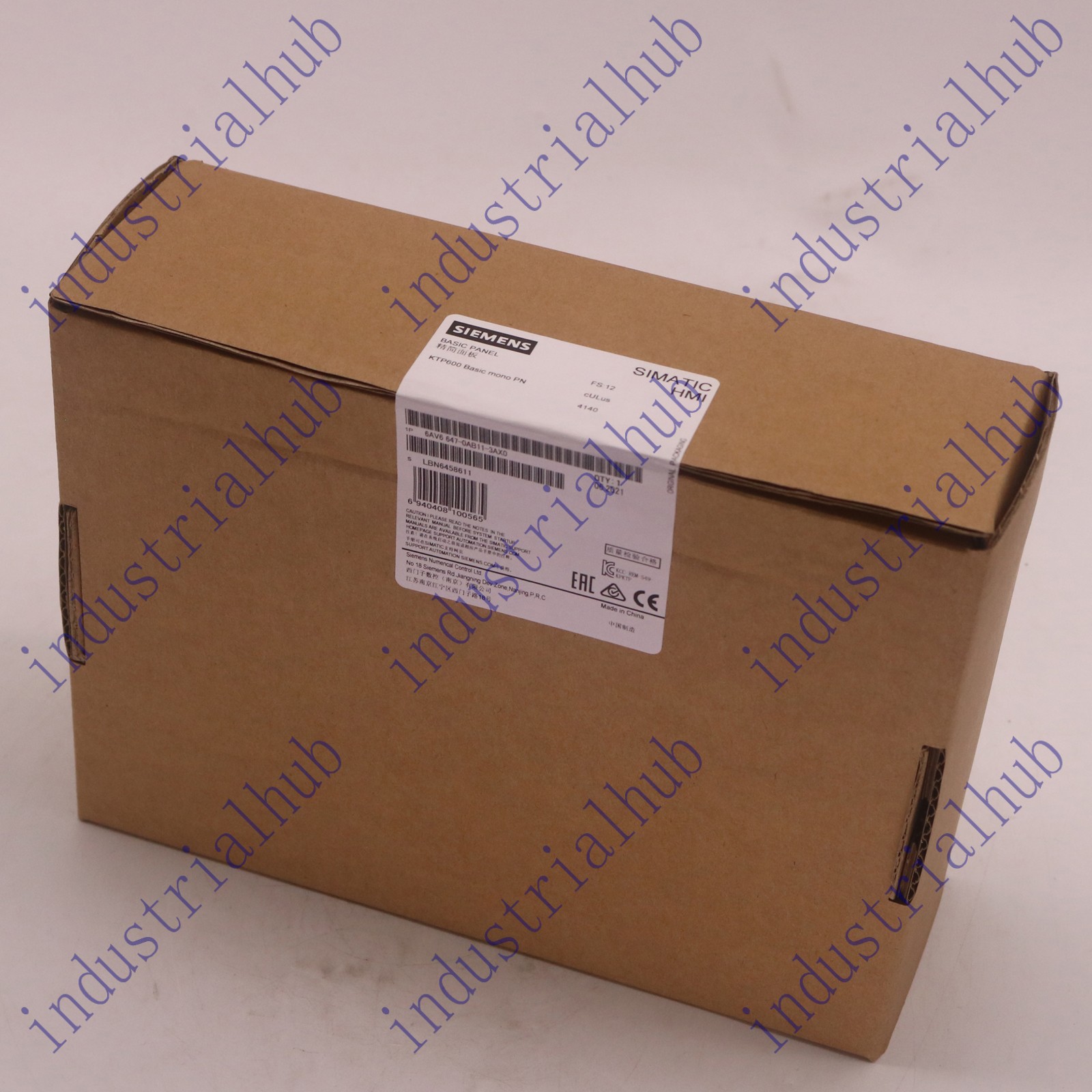SIEMENS New In Box 6AV6 647-0AB11-3AX0 6AV6647-0AB11-3AX0 free shipping