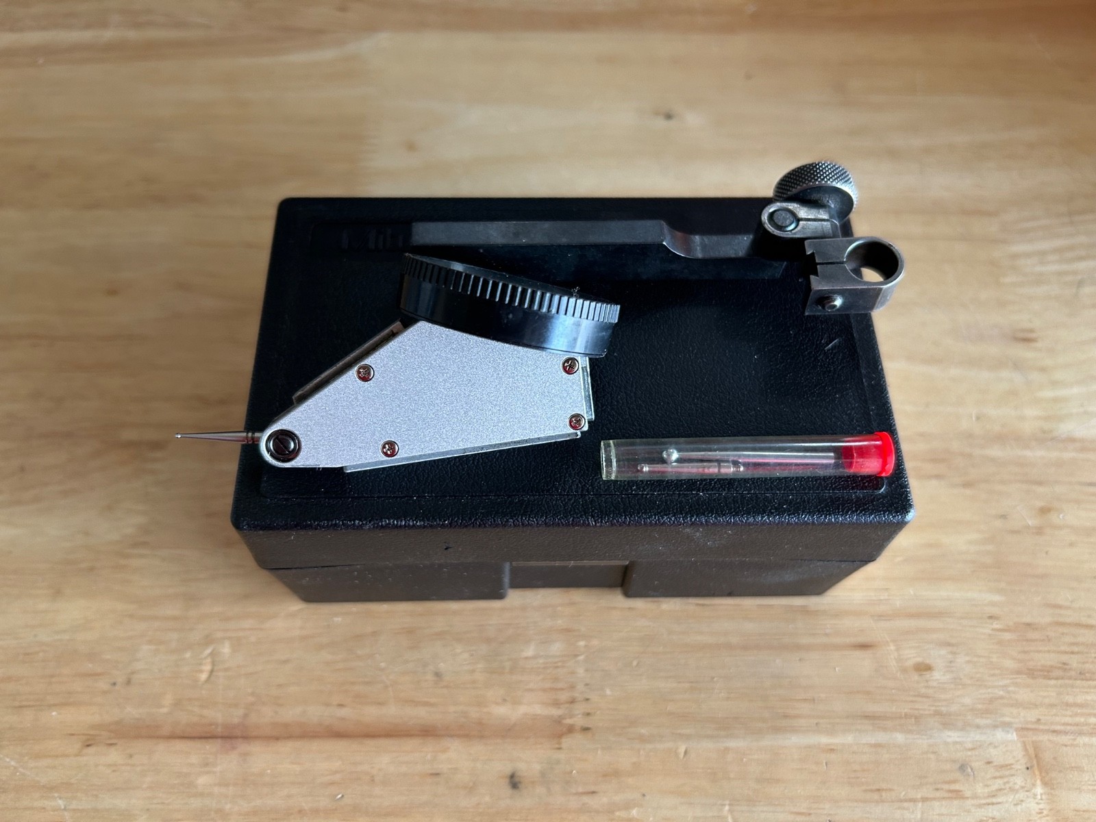 .0005” Mitutoyo Vertical Indicator.