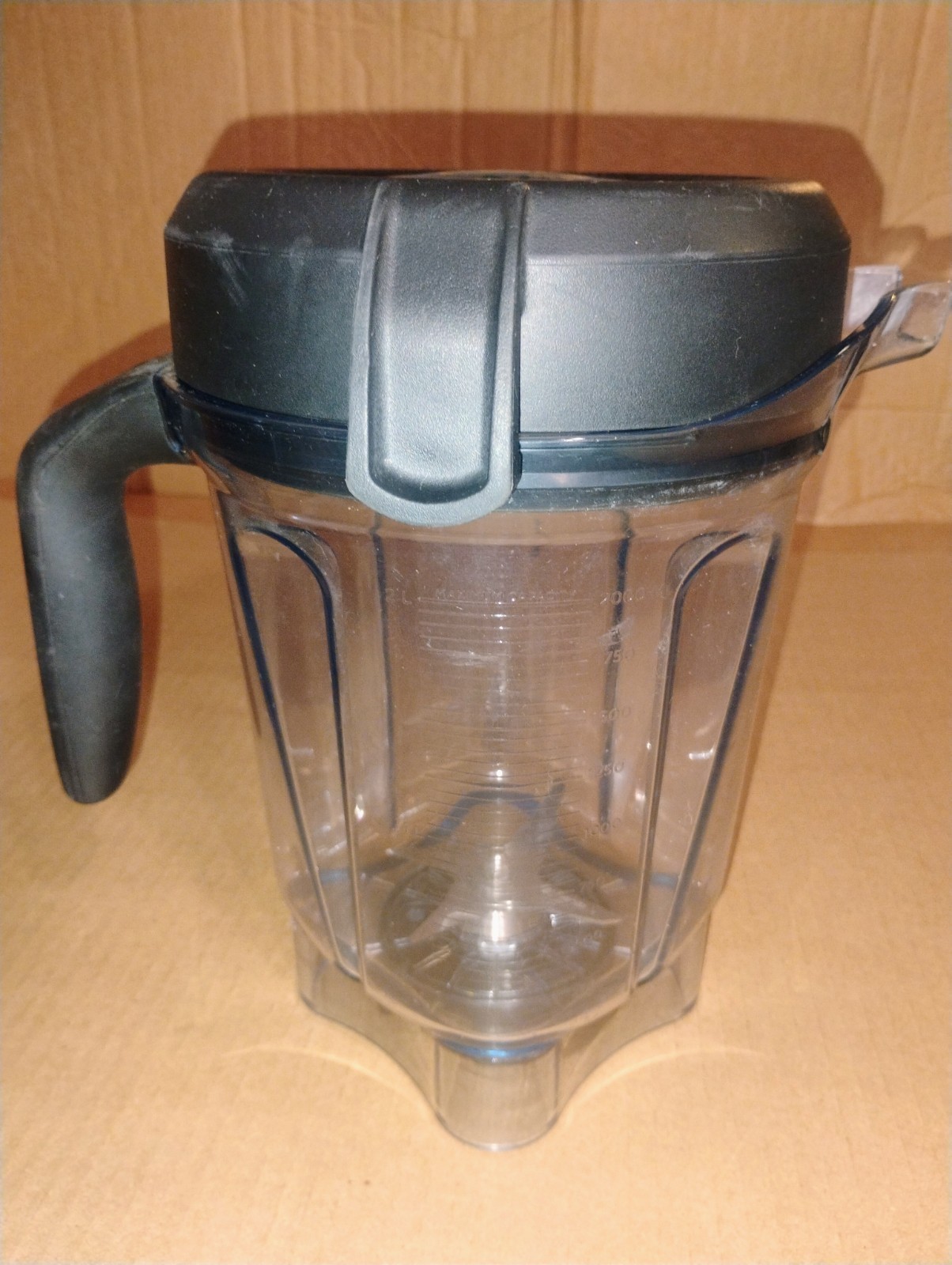 VitaMix Blender VMO197 Black With Low Profile 64oz Container NICE