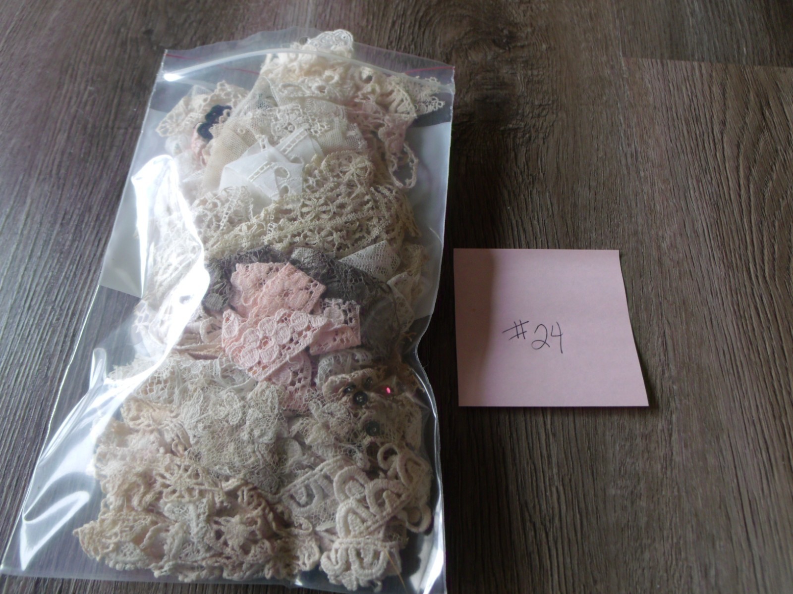 VINTAGE ANTIQUE SEWING  LACE #24