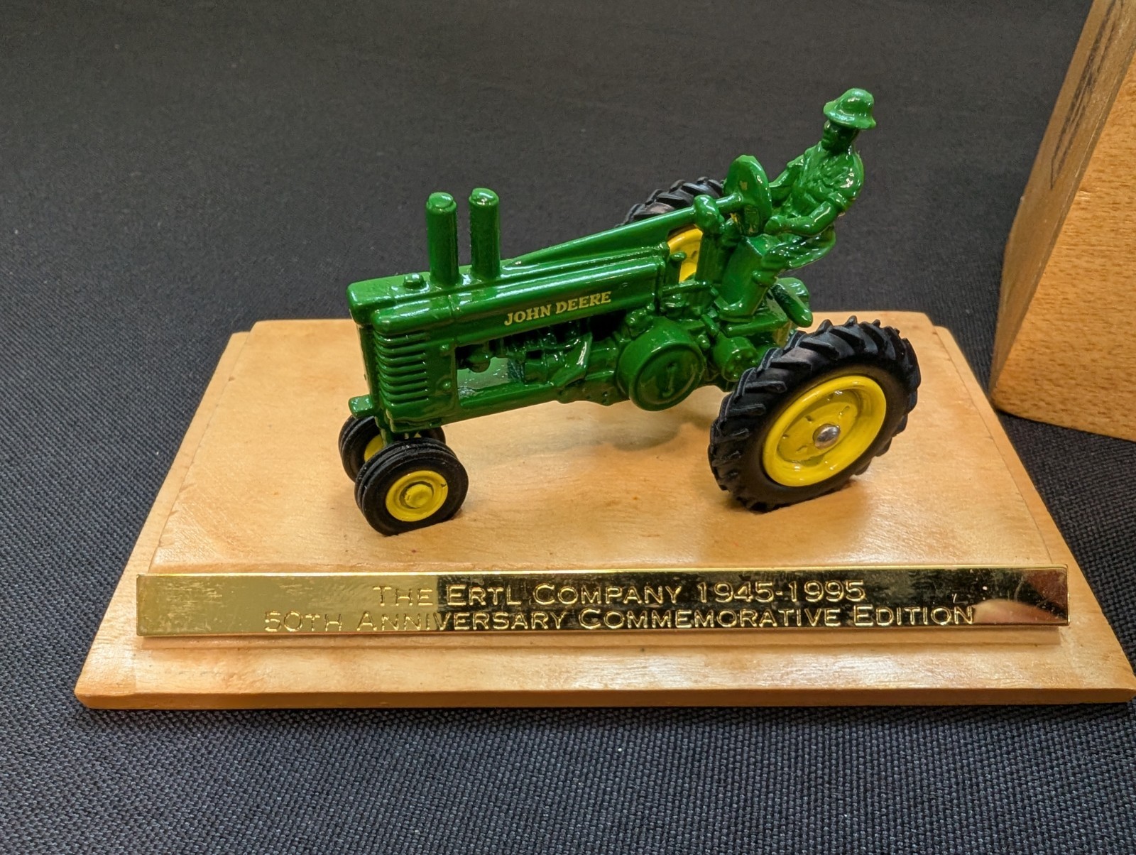 Ertl John Deere 50th Anniversary Commemorative Edition Tractor 1:64 Wooden Box