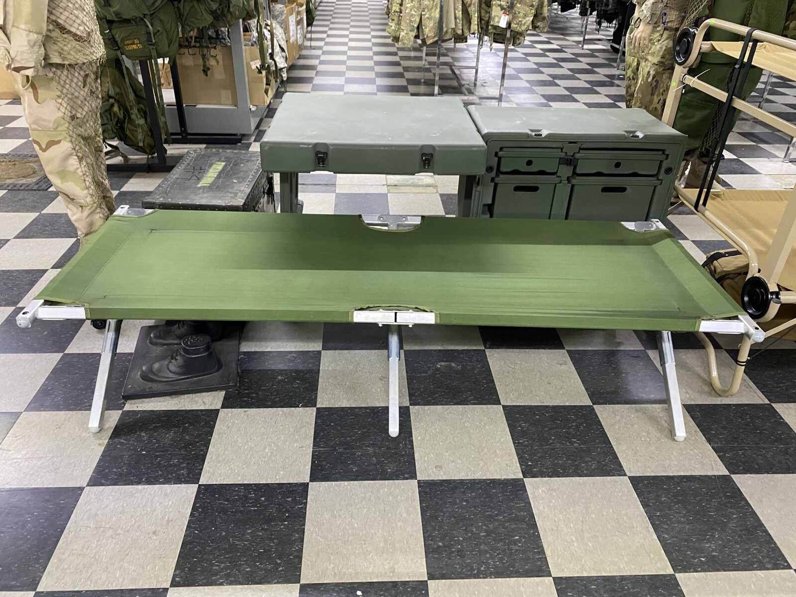 US Army Military Issue Compact Lightweight Foldable Aluminum Sleeping Cot New