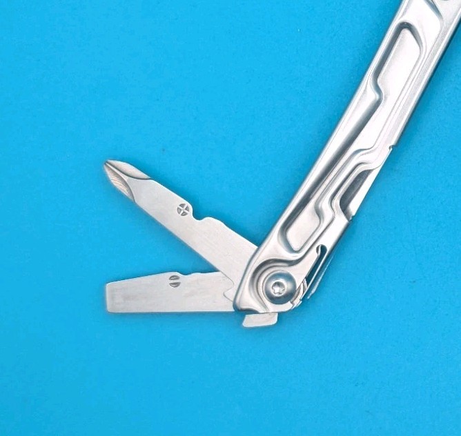 Leatherman Rev 3.8" Multi-Tool, Stainless!