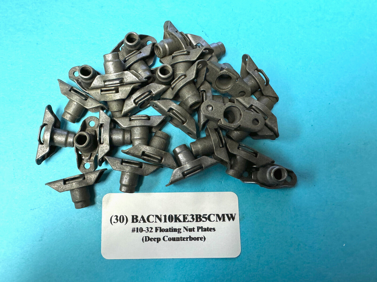 (30) Boeing #10-32 Floating S.S. 2 Lug Nutplate BACN10KE3B5CMW Like MS21060-L3