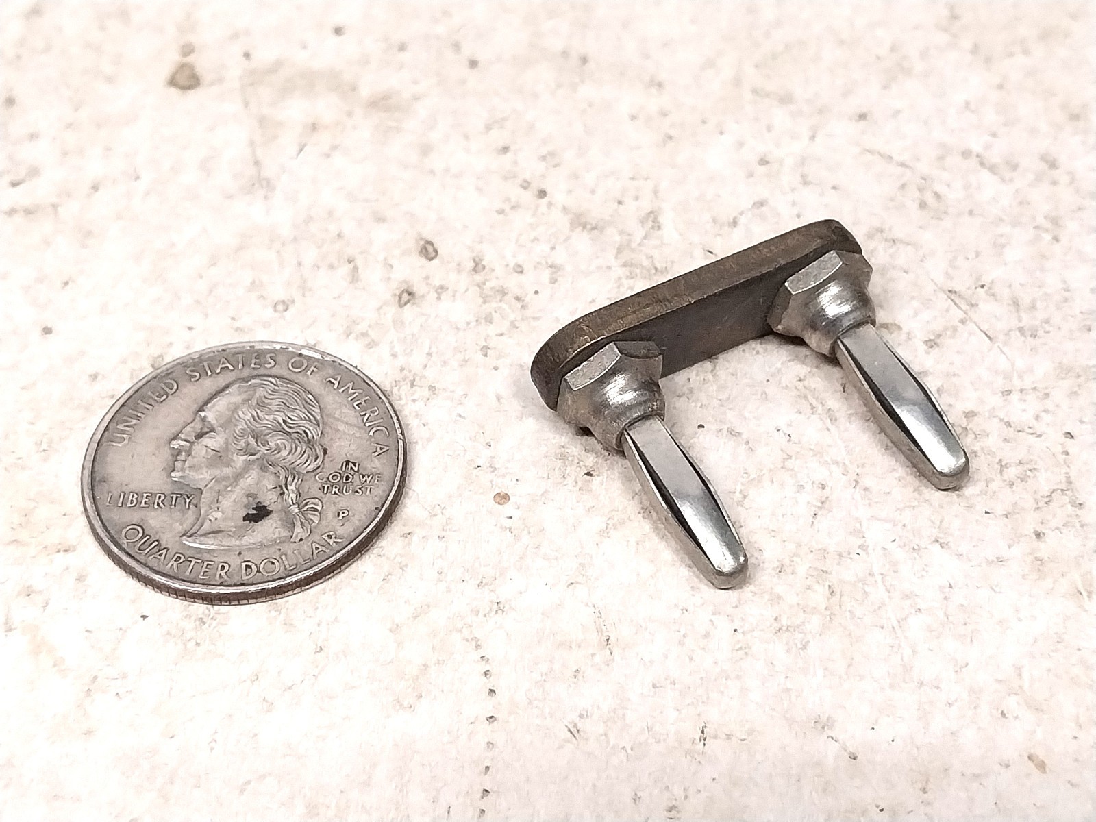 Nice General Radio Banana Plug Shorting Bar / Old Vintage Ham Radio Tube Signal
