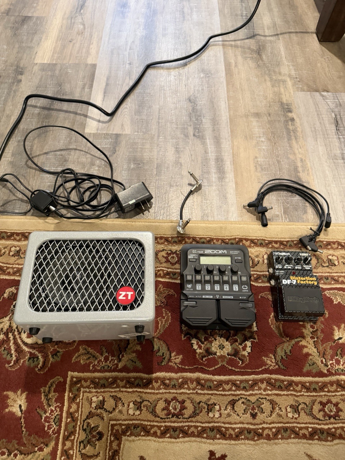 ZT Lunchbox Junior Amp + Zoom G1 Four + DigiTech DF-7 Distortion Factory Lot