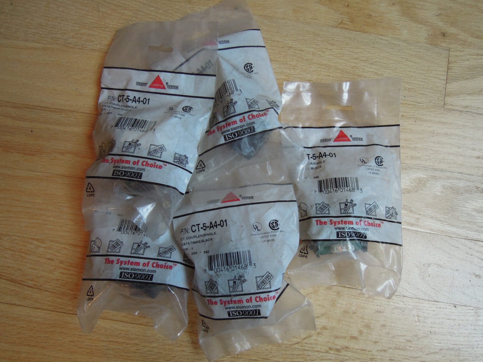 5pcs Siemon CT-5-A4-01 Coupler, Single CAT5, T568B, Black CT5A401 5E Jack Outlet