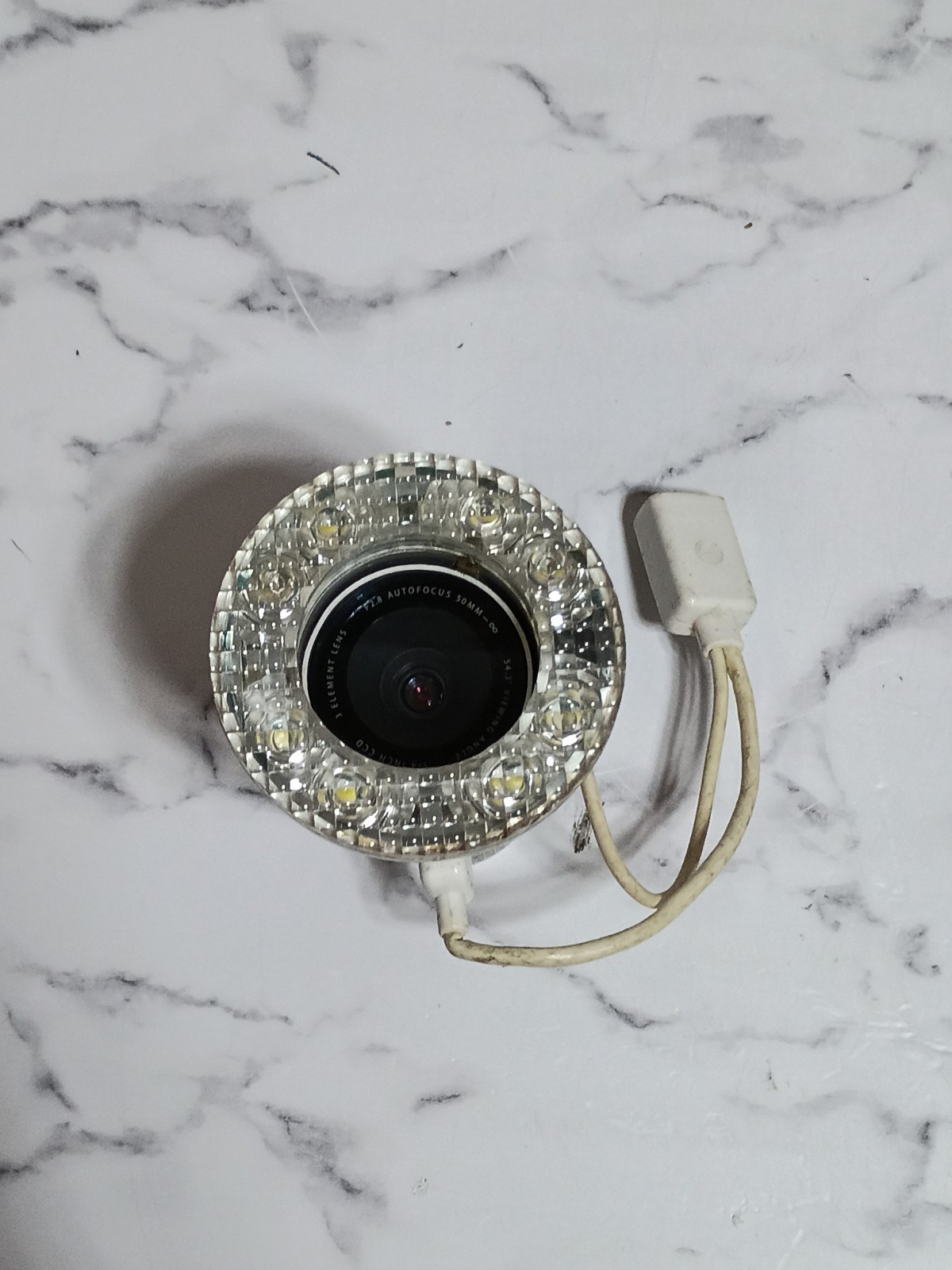 Apple iSight A1023 Silver F2.8 50MM 3-Element Lens FireWire Autofocus Webcam