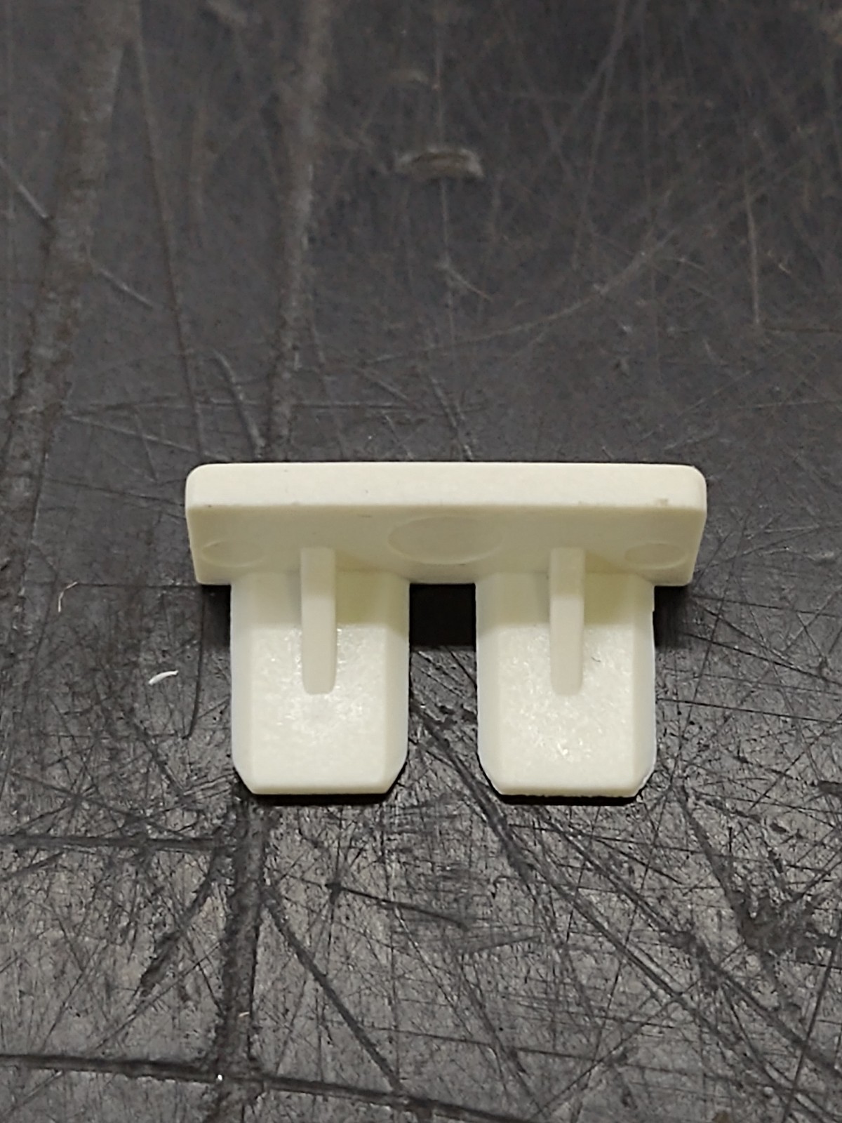 Lot of 63 Finder 095.91.3 Retaining & Release Clips –For 95.85 Relay Socket Base