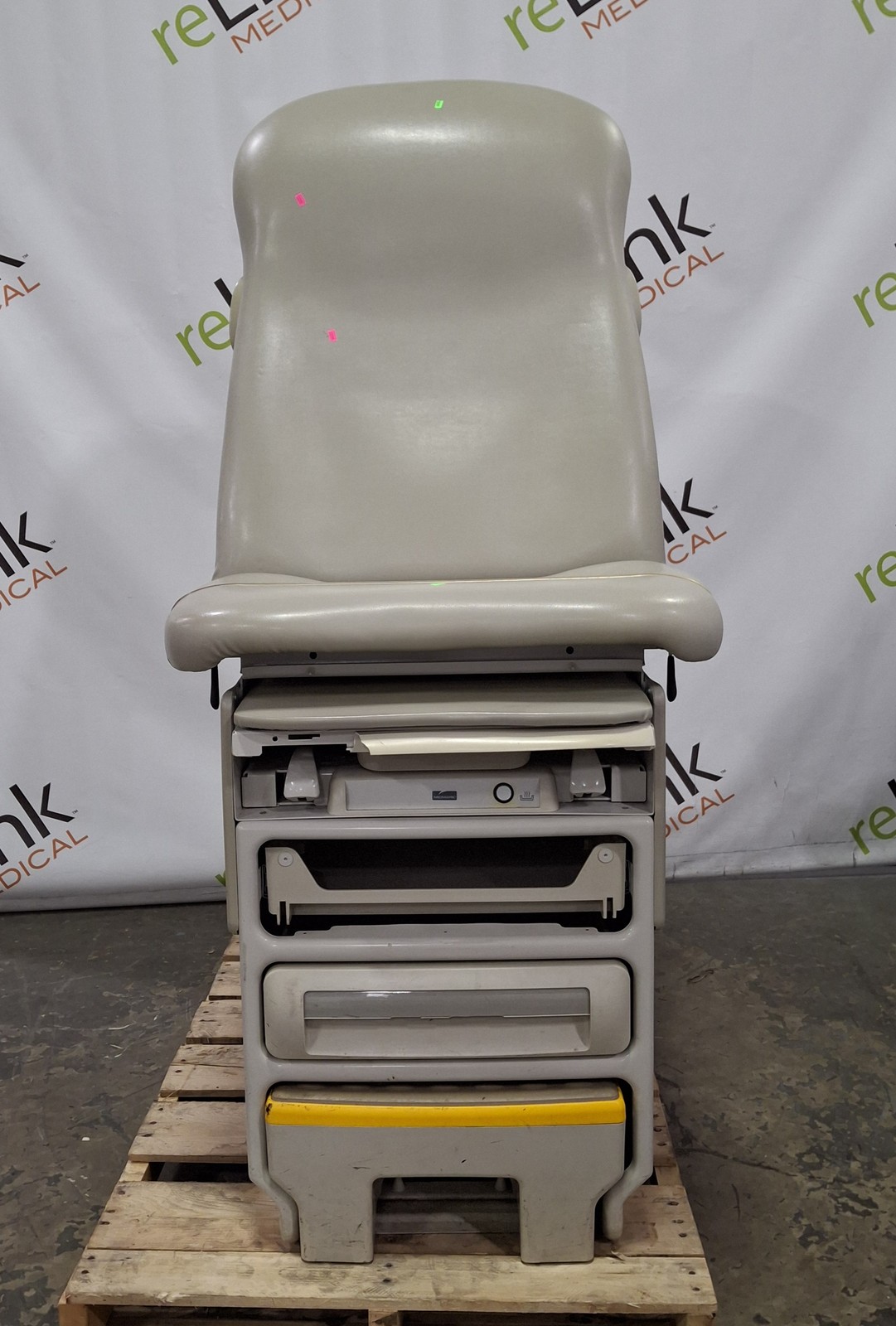 Midmark 604 Manual Examination Table