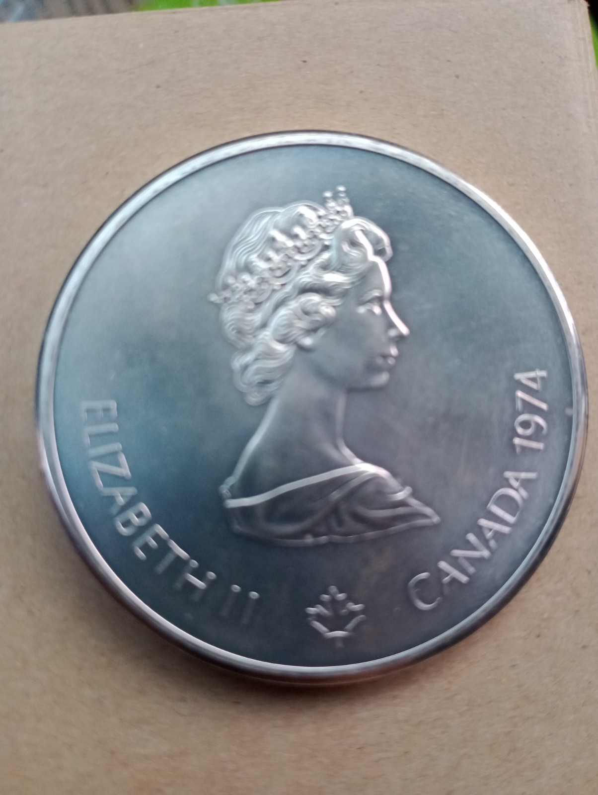 MONTREAL 1976 OLIMPEADE SILVER COIN
