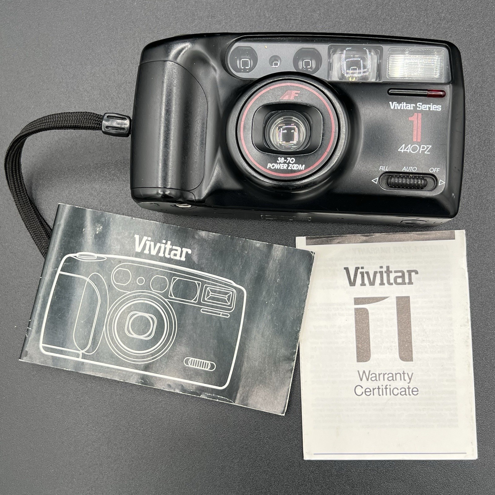 Vivitar Series 1 440 PZ Power Zoom 38-70mm AF Point & Shoot Film Camera WORKS
