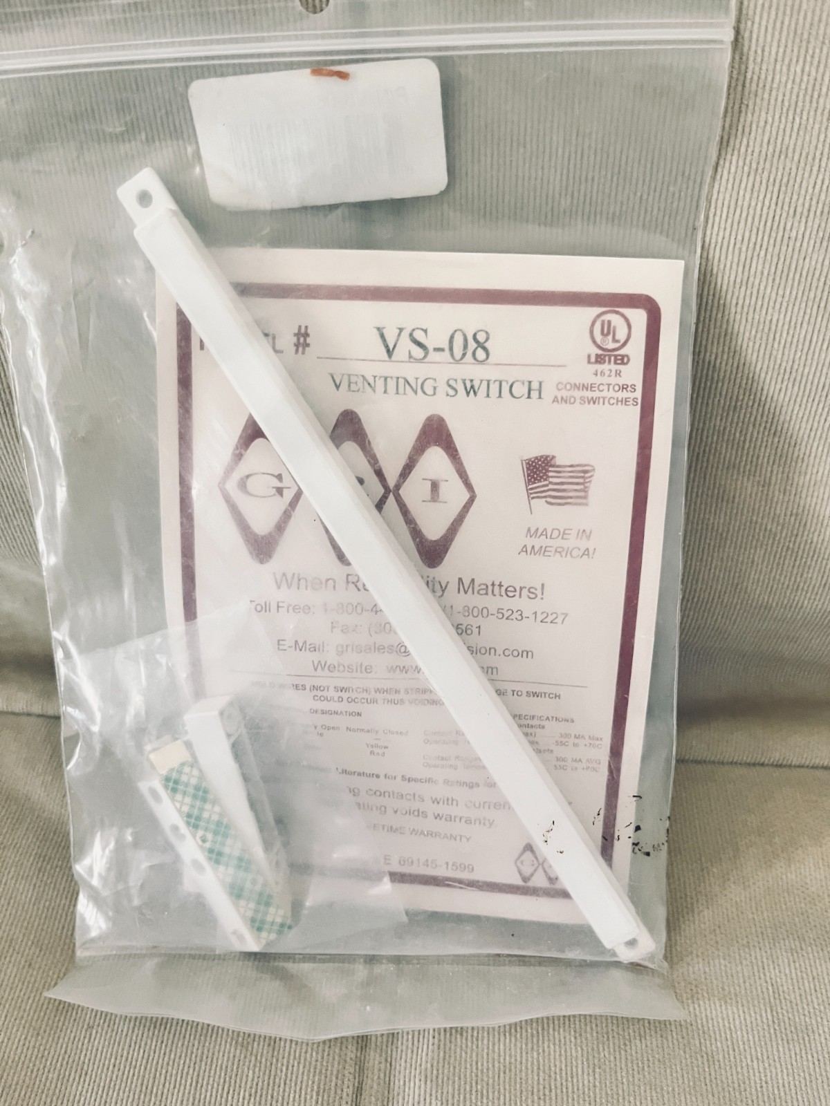 NIB GRI VS-08 Venting Switch 8” Linear Travel Vent Surface Mount Switch Contact
