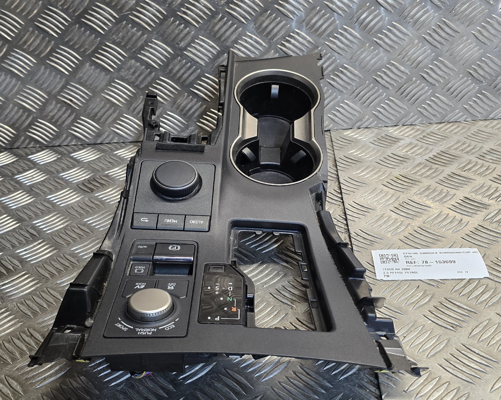 Lexus Nx 300H 2014-2021 Centre Console Surround/cup Holder