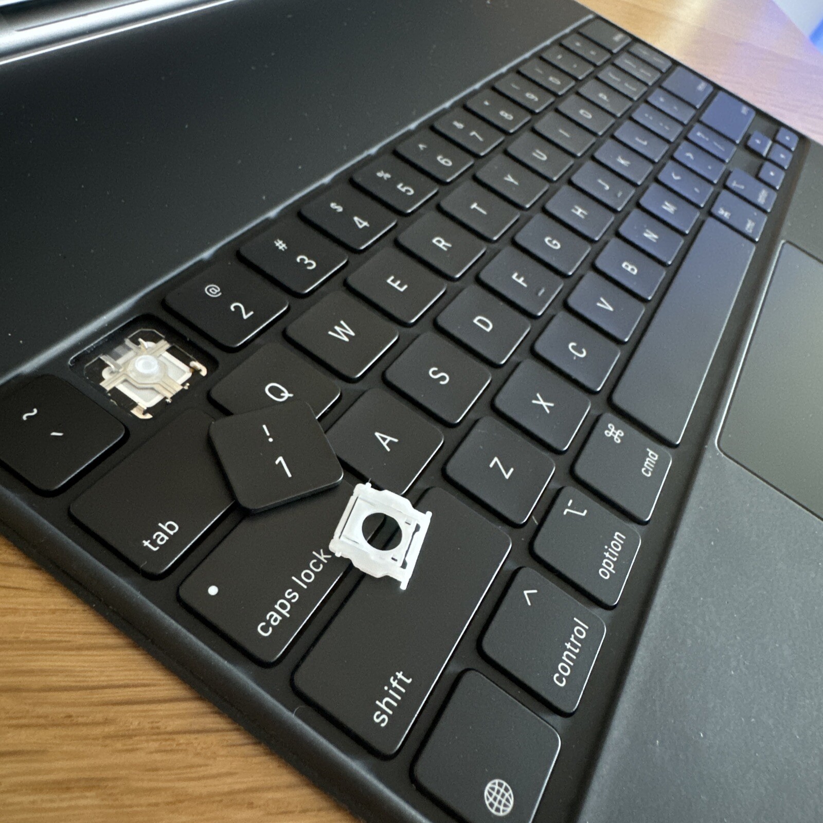 Replacement Keys For A1998 iPad Apple Magic Keyboard 12.9" Black Individual Key
