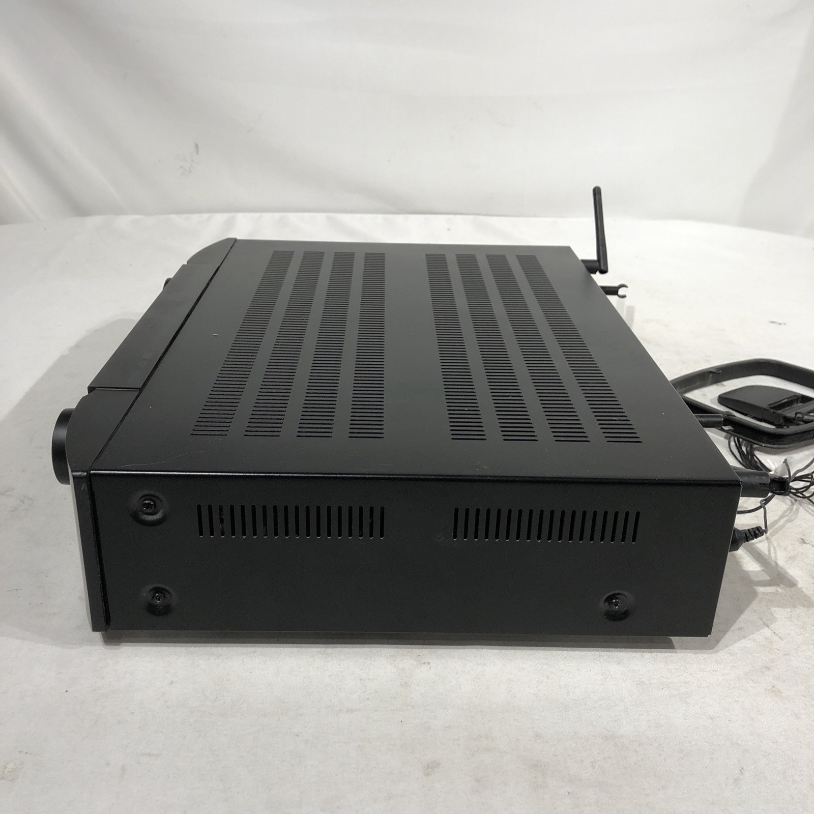 Marantz NR1606 7.2-CHANNEL AV Receiver- Tested, Working