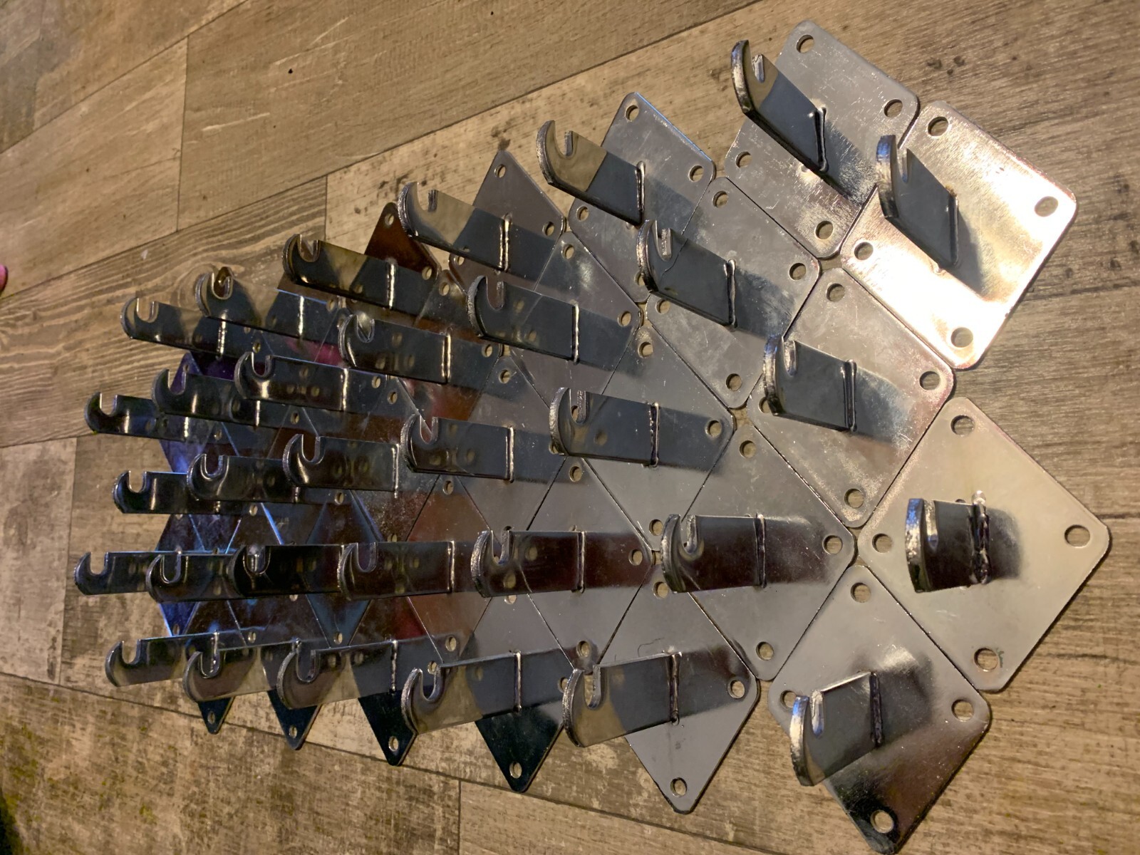 Gridwall Mesh Display Panels Chrome Accessories Hooks Basket Retail Shopfitting