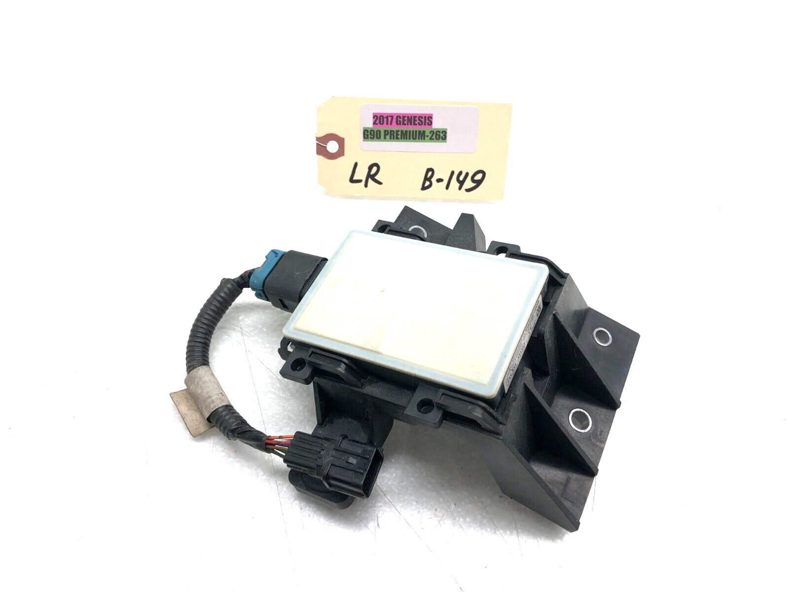2017-2019 GENESIS G90 LEFT DRIVER REAR BSD BLIND SPOT MONITOR RADAR SENSOR OEM.